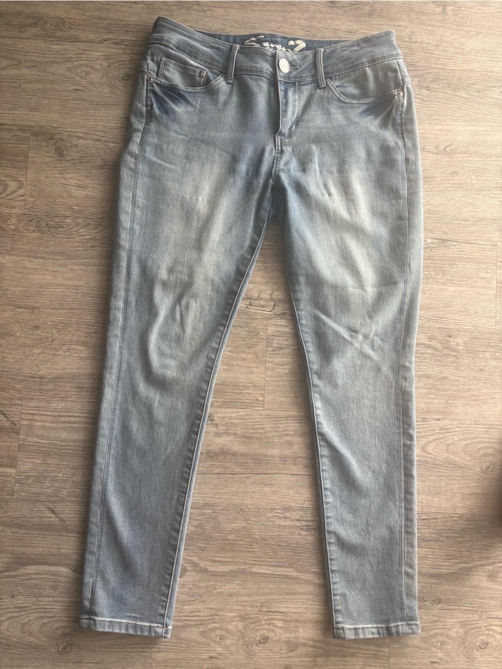 Seven7 Light Blue Women's Skinny Jeans